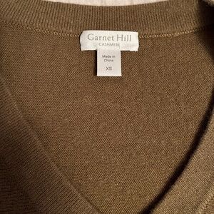 Garnet Hill 100% Cashmere V-neck sweater
